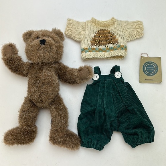 Vtg Boyd’s Bear Bean Bag Stuffed Bear Collectible Posable with BearWear Outfit - Picture 6 of 13
